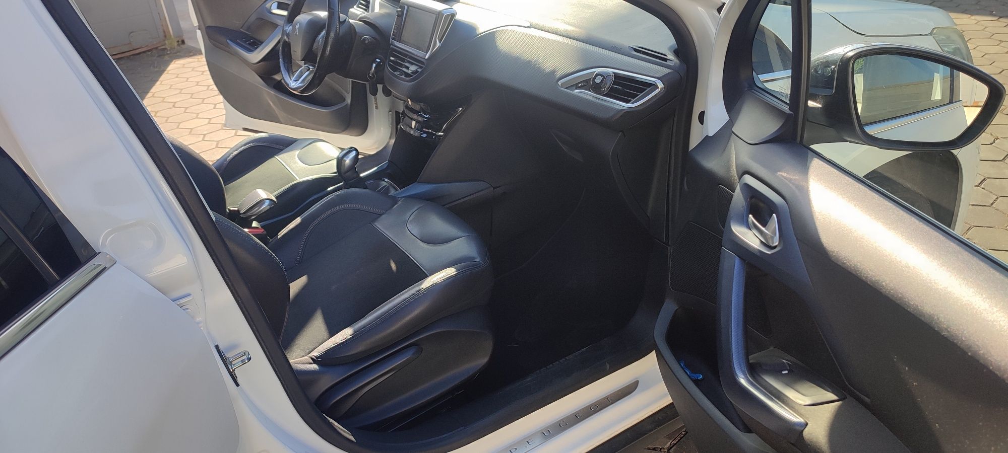 Peugeot 2008 HDI
