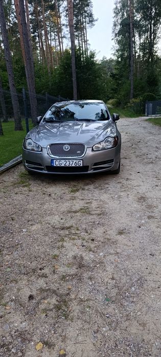 Jaguar XF 2.7 V6 Luxury