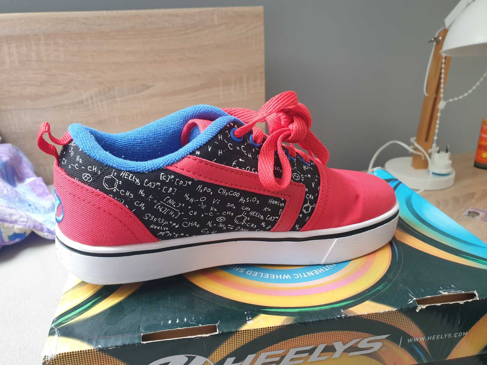 Buto-rolki heelys