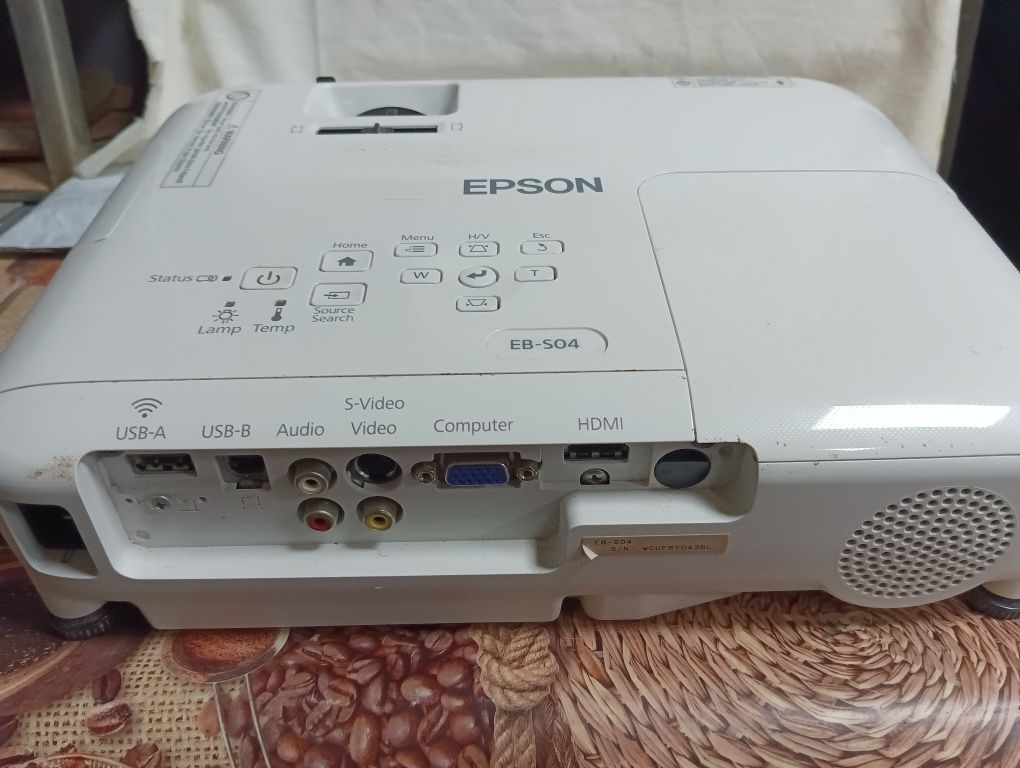 Epson EB-S04 (V11H716040)