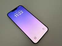 iPhone 13 ProMax 512 GB, plus nowe oryginalne etui Guess