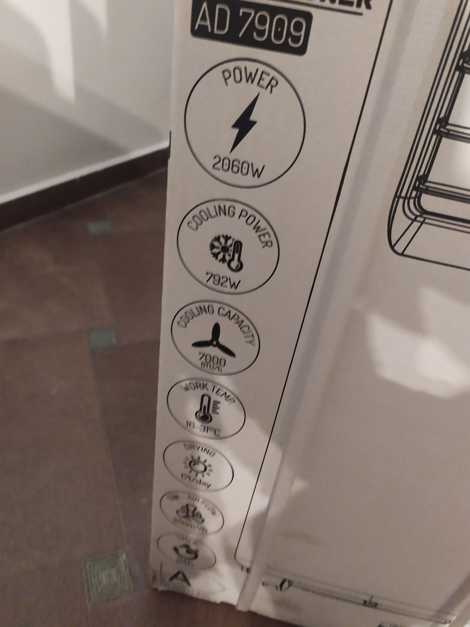 Klimatyzator Adler 7909 - nieużywany, zapakowany w oryginalne