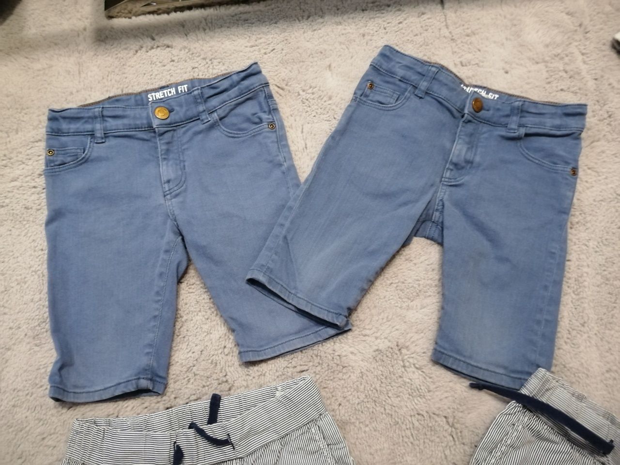 Krótkie spodenki 110 H&m jeansowe