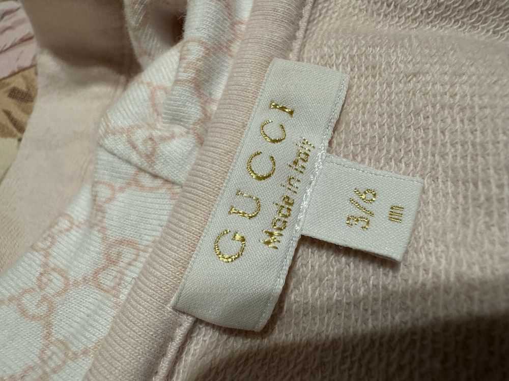 Дитячий костюм на дівчинку Gucci 3-6 міс