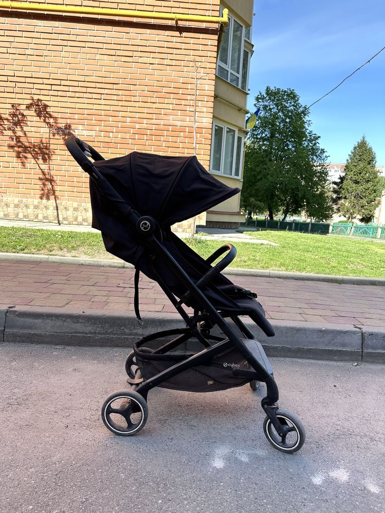 Прогулянкова коляска Cybex Beezy візок