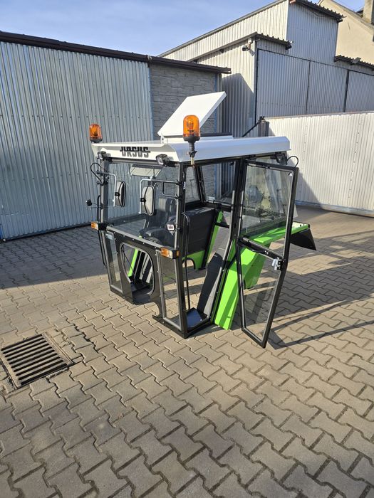 Kabina c360 Kabina C360 Maska c360 nowość Kabina ciągnikowa c360