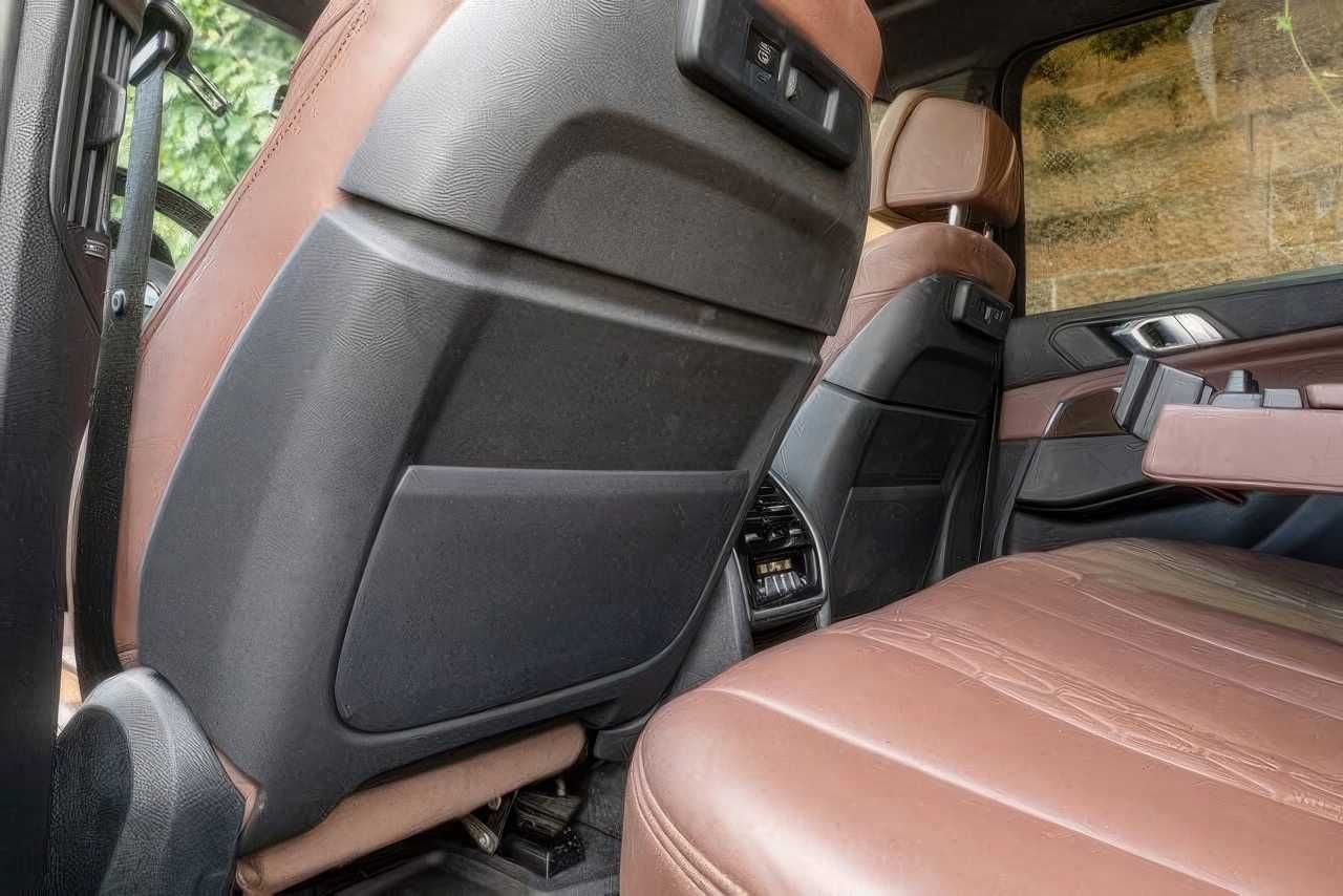 2021    BMW    X5