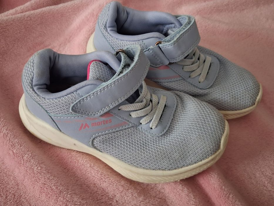 Adidasy dla dziewczynki