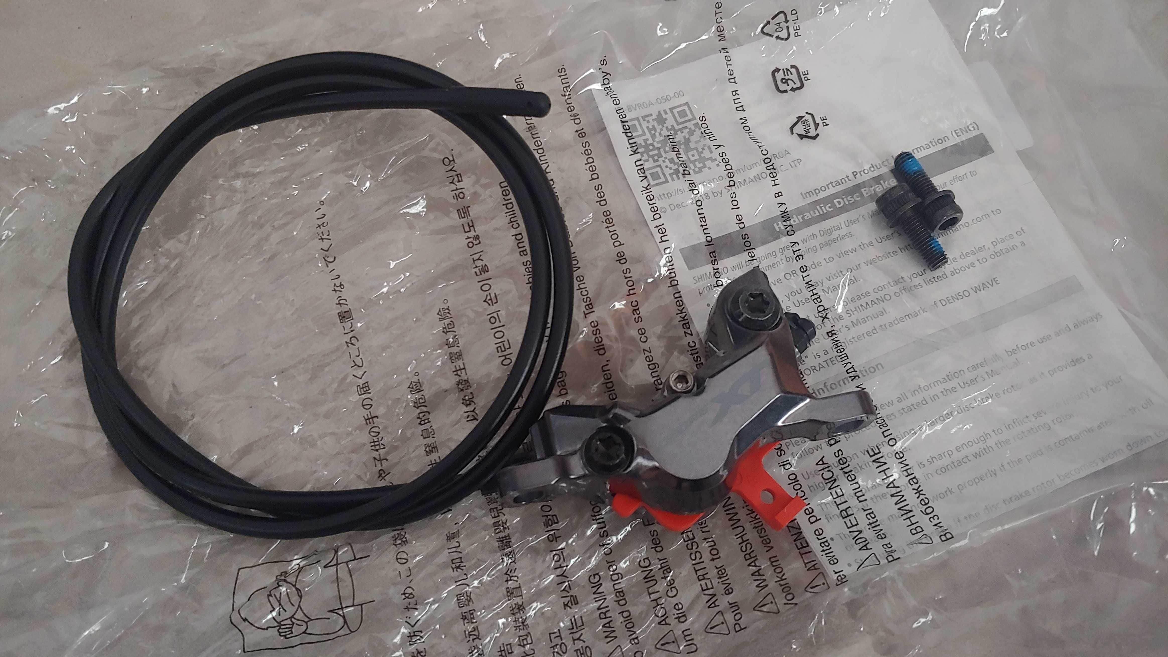NOWY zacisk hamulec Shimano XT M8120 4 tłoki