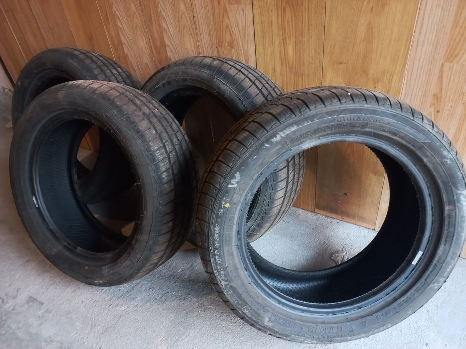 Komplet opon 195/50 R15