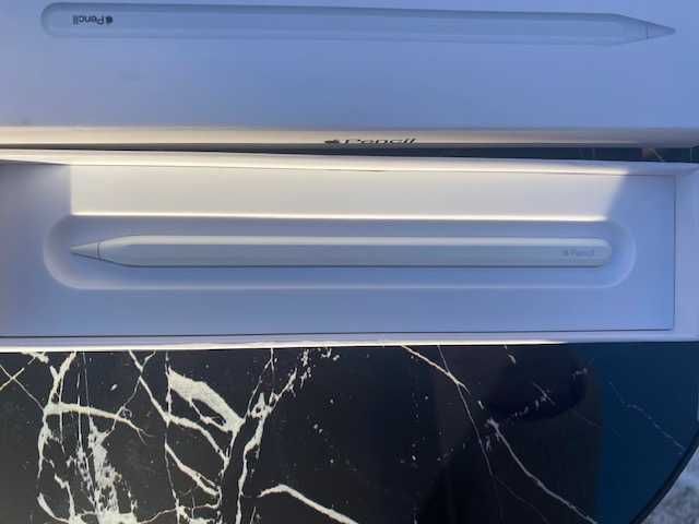 Продам стилус идеальный вариант  на подарок  Apple Pencil 2