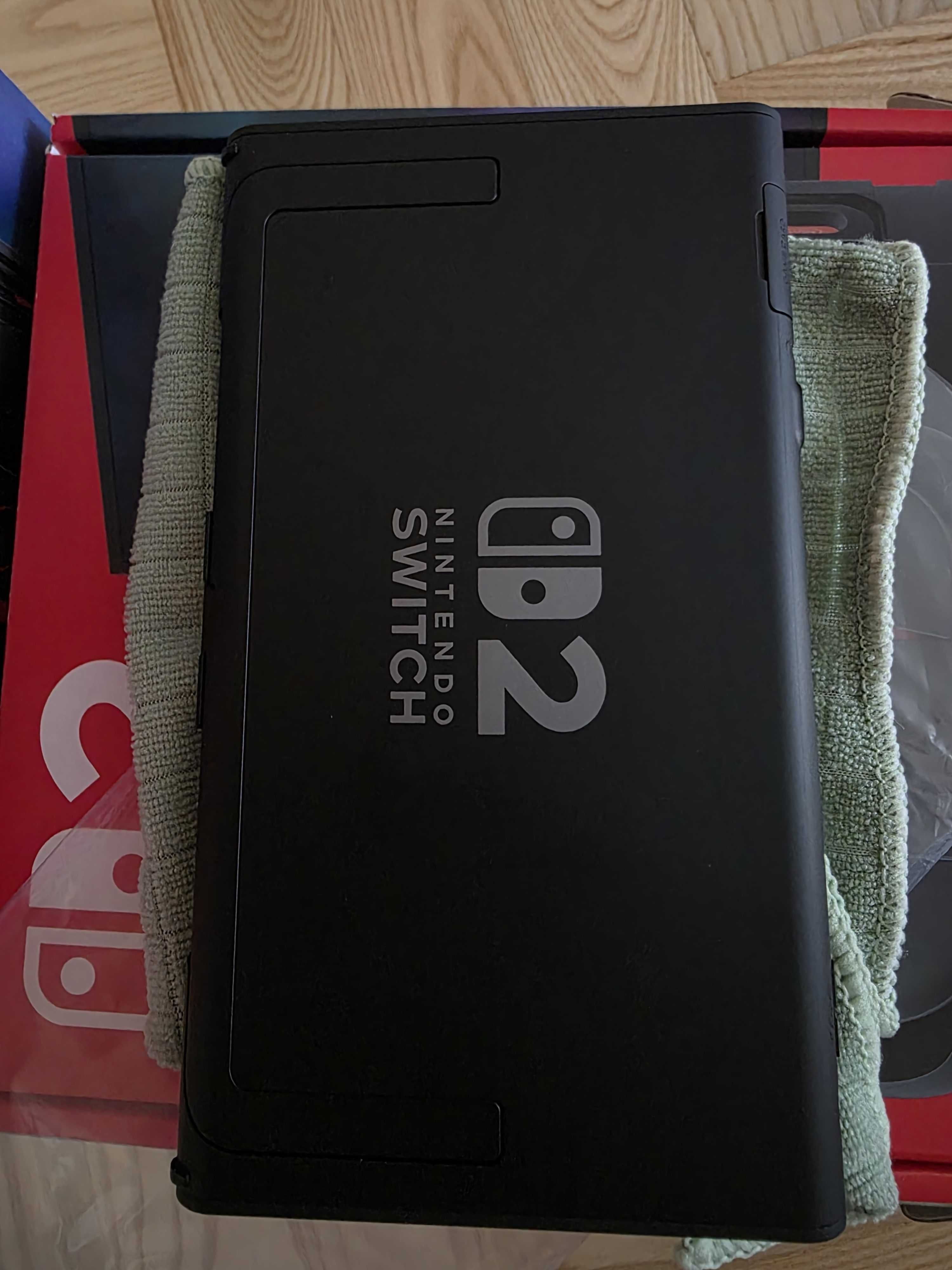 Nintendo Switch 2 + etui