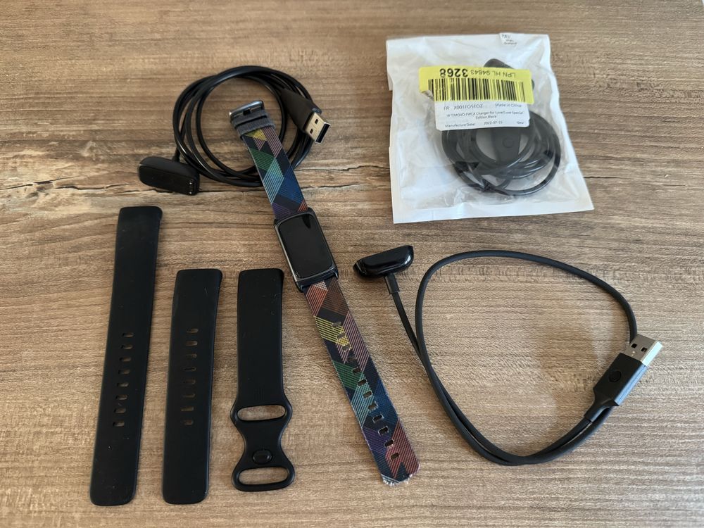 Fitbit Charge 5 - stan bdb - NFC