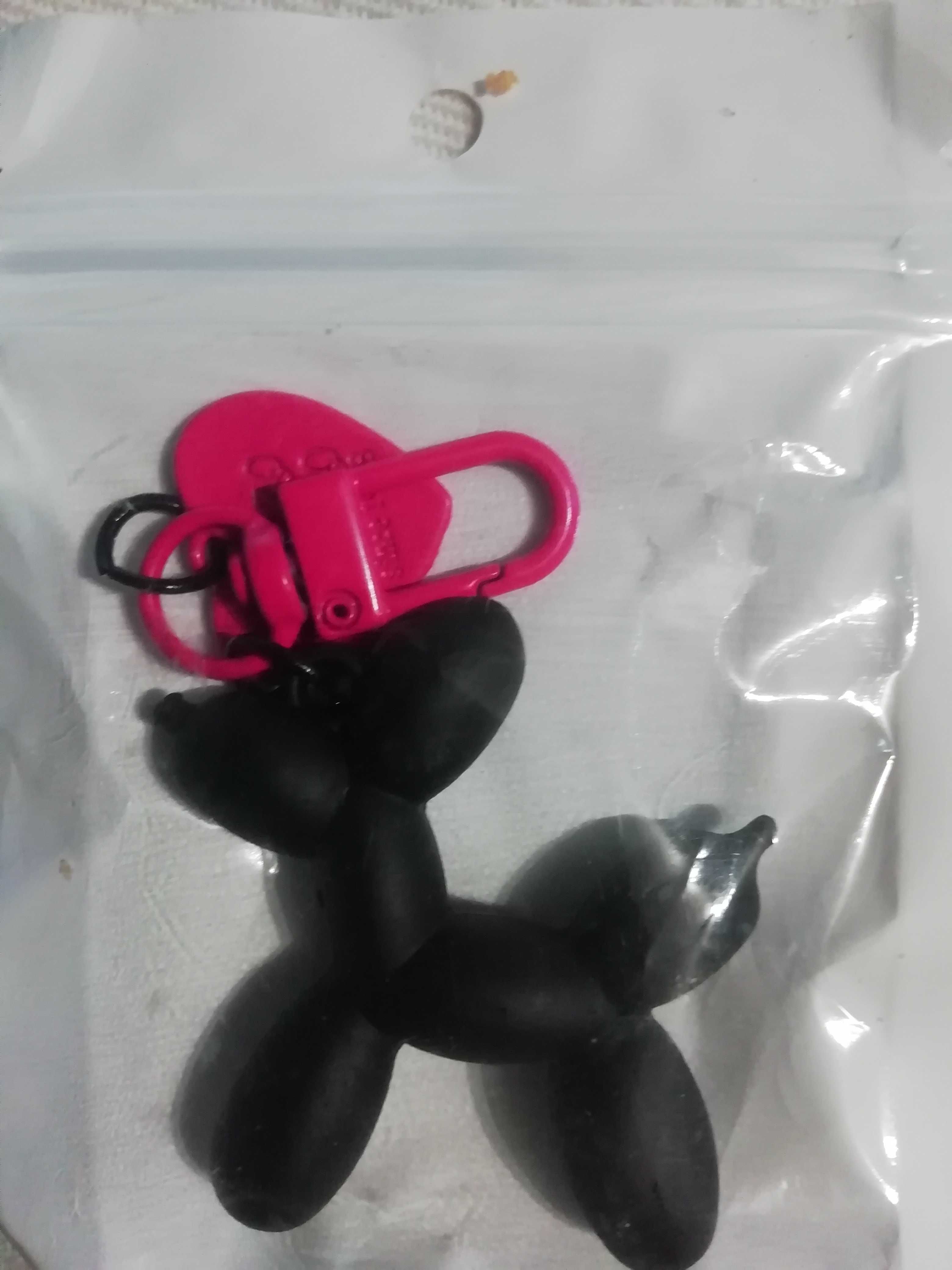 Porta-Chaves cão balão com chapa em forma de coração