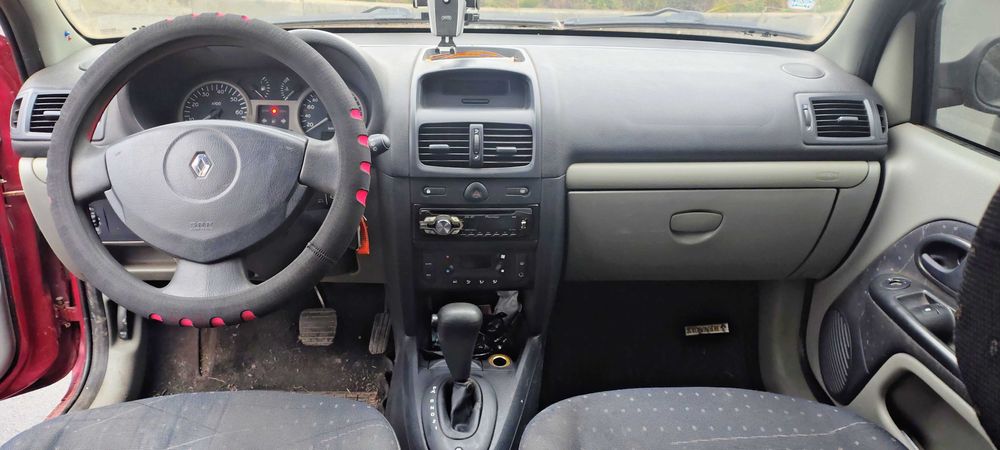 Продам Renault Clio, 1.4 16v на автомате.