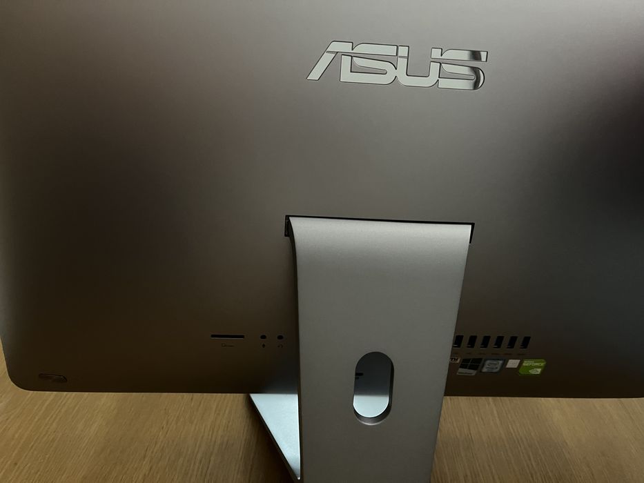 PC Asus Zen AiO ZN241IC (All in One) portes grátis
