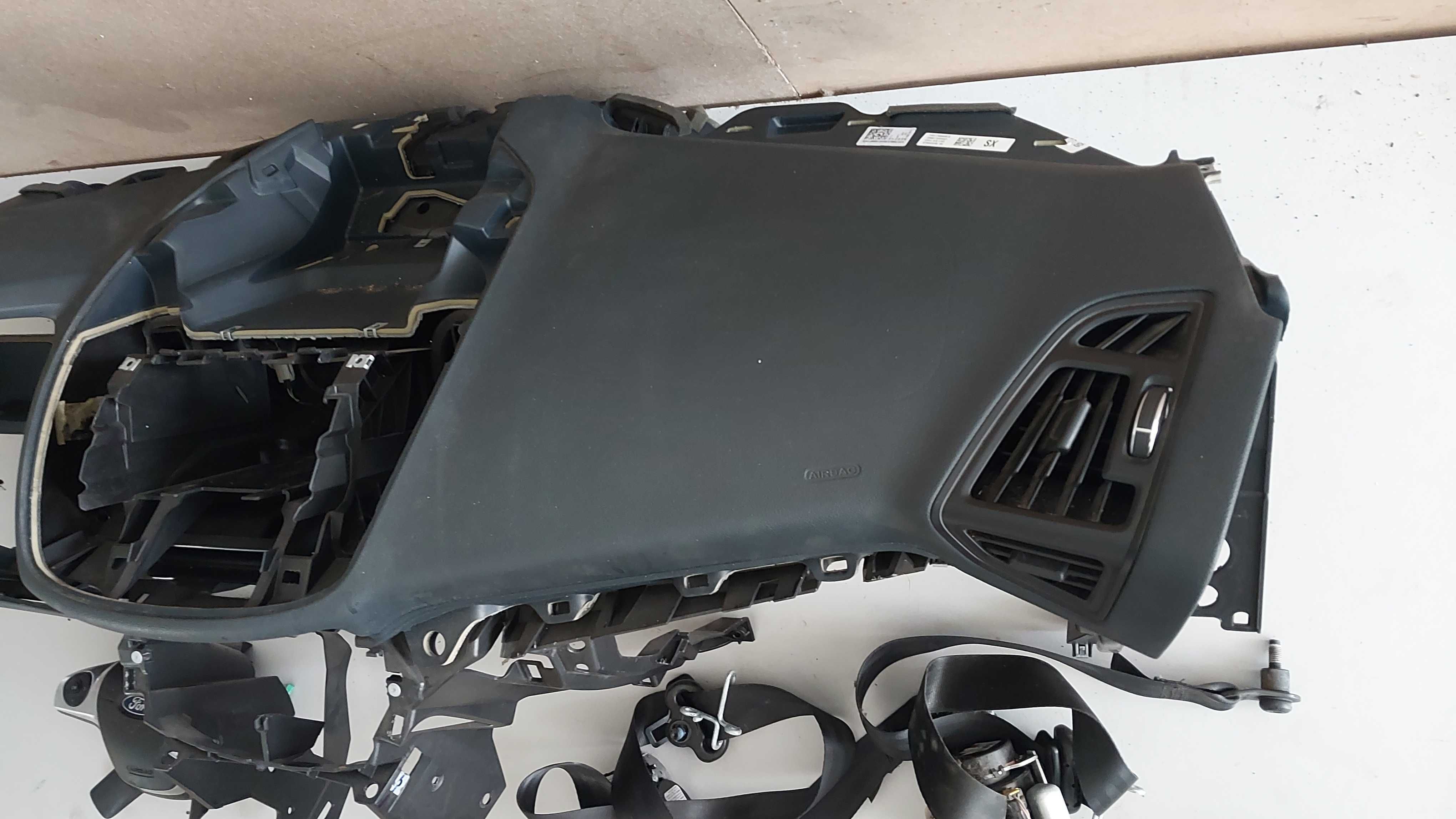 Deska konsola air bag Ford c max mk2  grand 10-14 rok komplet