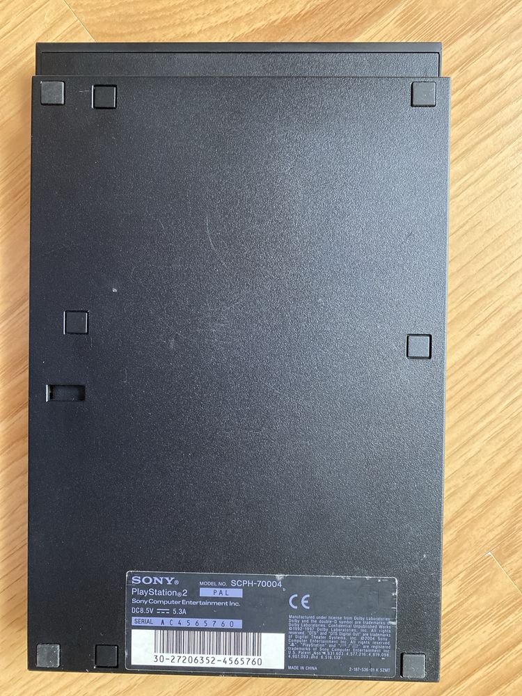 PS2 Slim + kabel av multi out