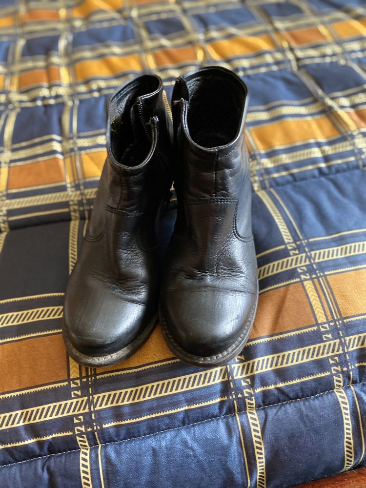 Botas Aldo usadas 36