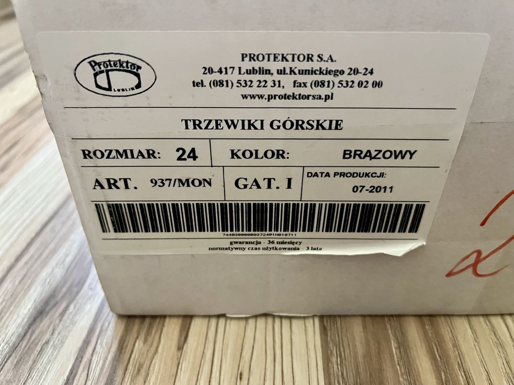 NOWE buty MON 937 firmy Protektor rozmiar 24 (37)