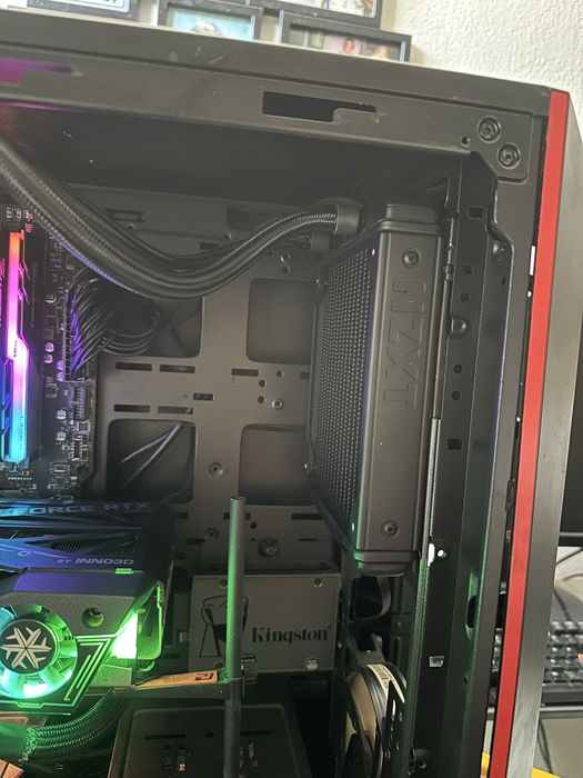 NZXT KRAKEN X42 water cooler
