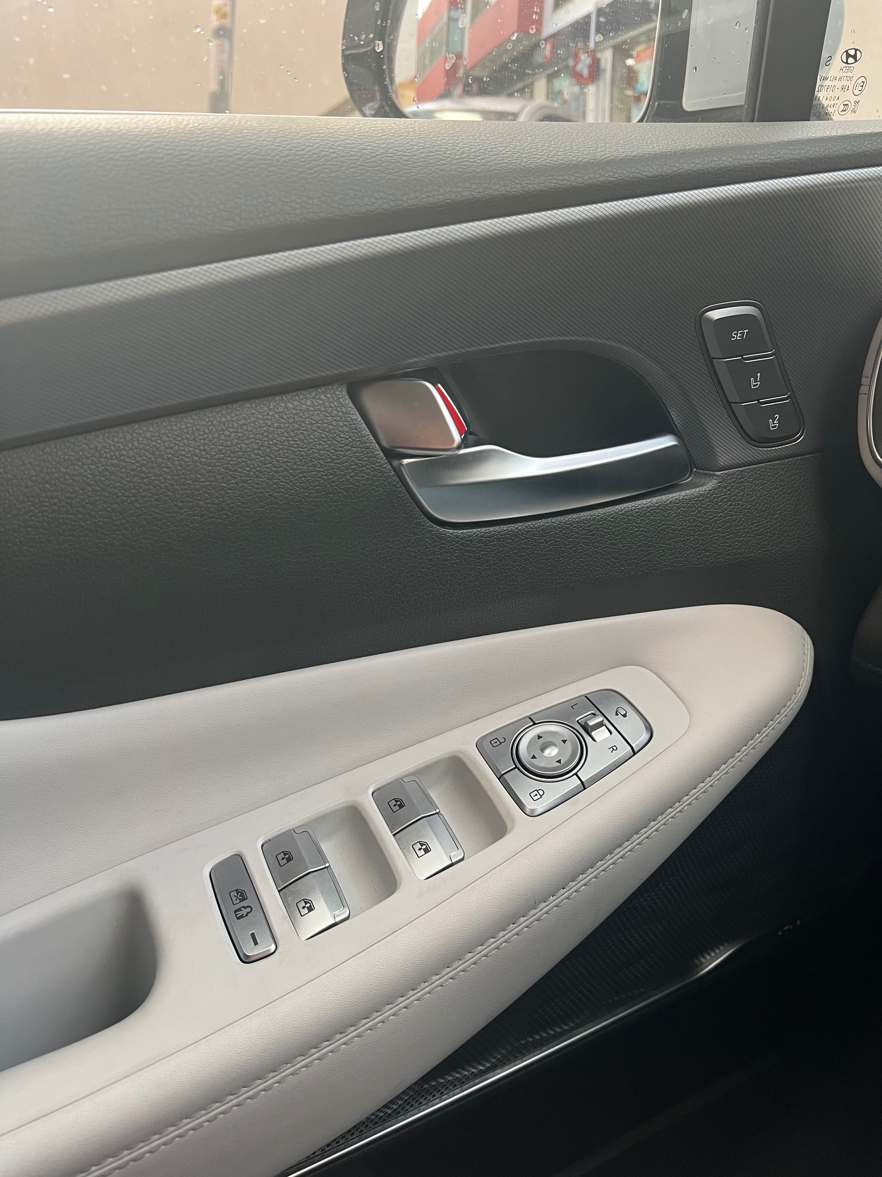 Hyundai Santa Fe 1.6 T-GDI Plug-In