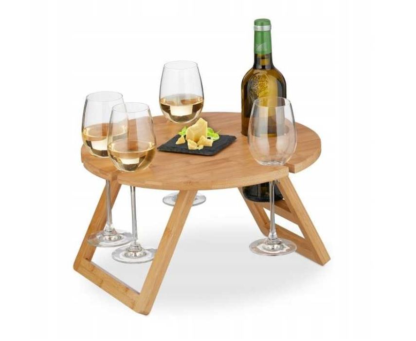 Piknikowy stolik do wina wykonany z bambusa na wycieczki w plener