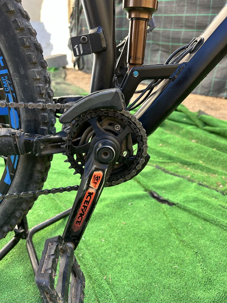 Cube stereo race 160 hpa