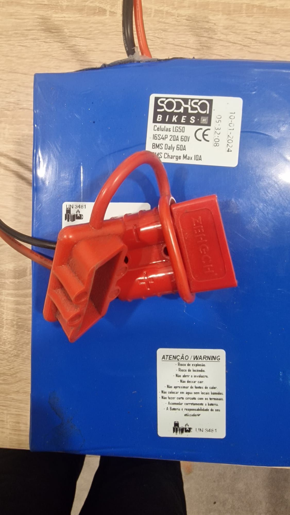 Bateria de mota elétrica nova