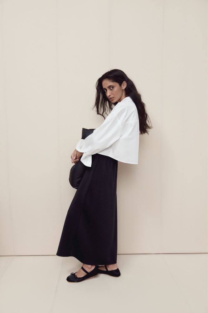 Сатинова спідниця довжини міді Favorite Style