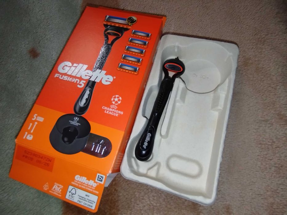 Бритвенний станок Gillette Fusion новий