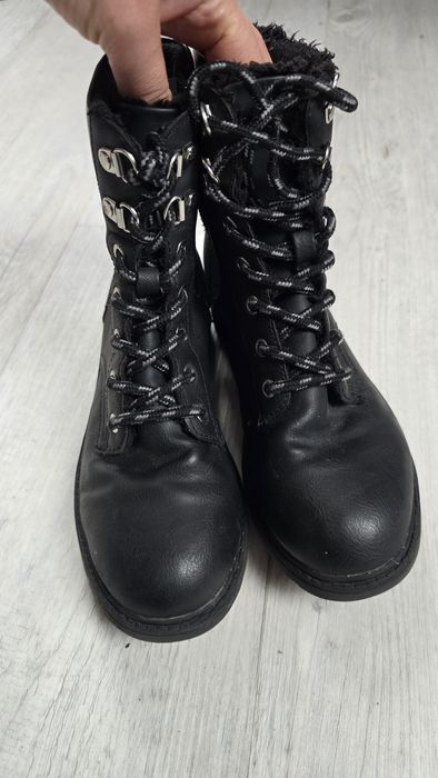 Buty botki dziewczęce rozmiar 36 h&m ocieplane zimowe