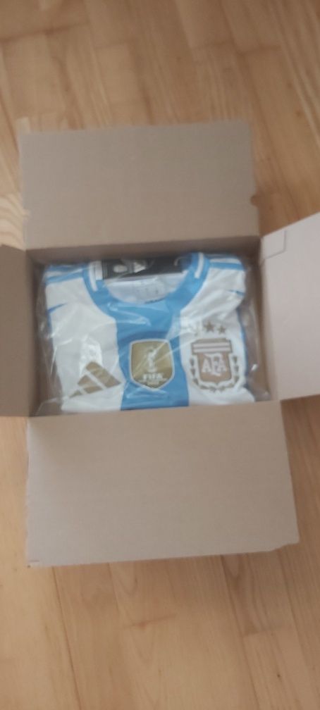 Koszulka Adidas Messi 10 FIFA Word Champions 2022, roz. S, nowa