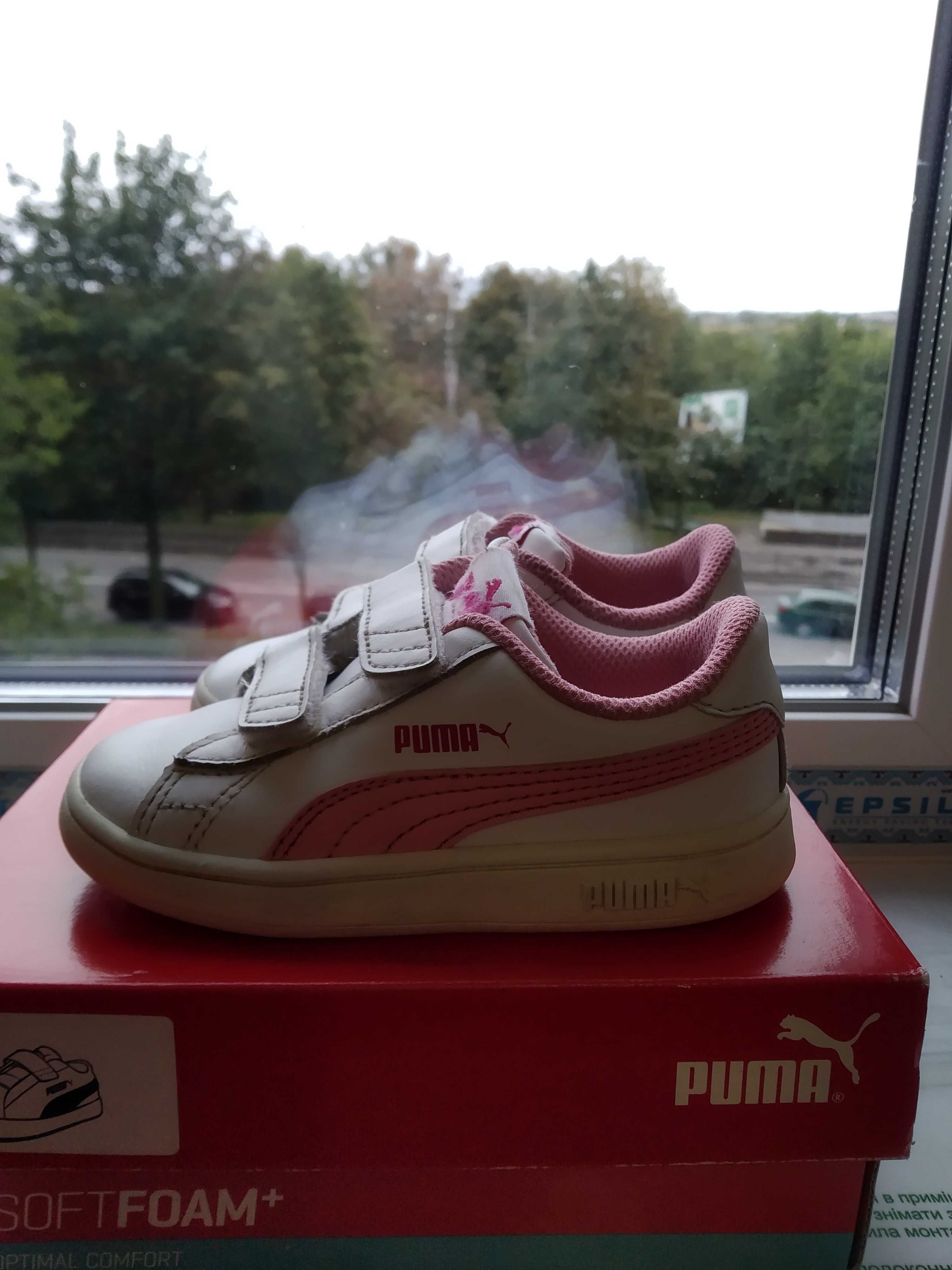 Шкіряні кросівки для дівчинки Puma