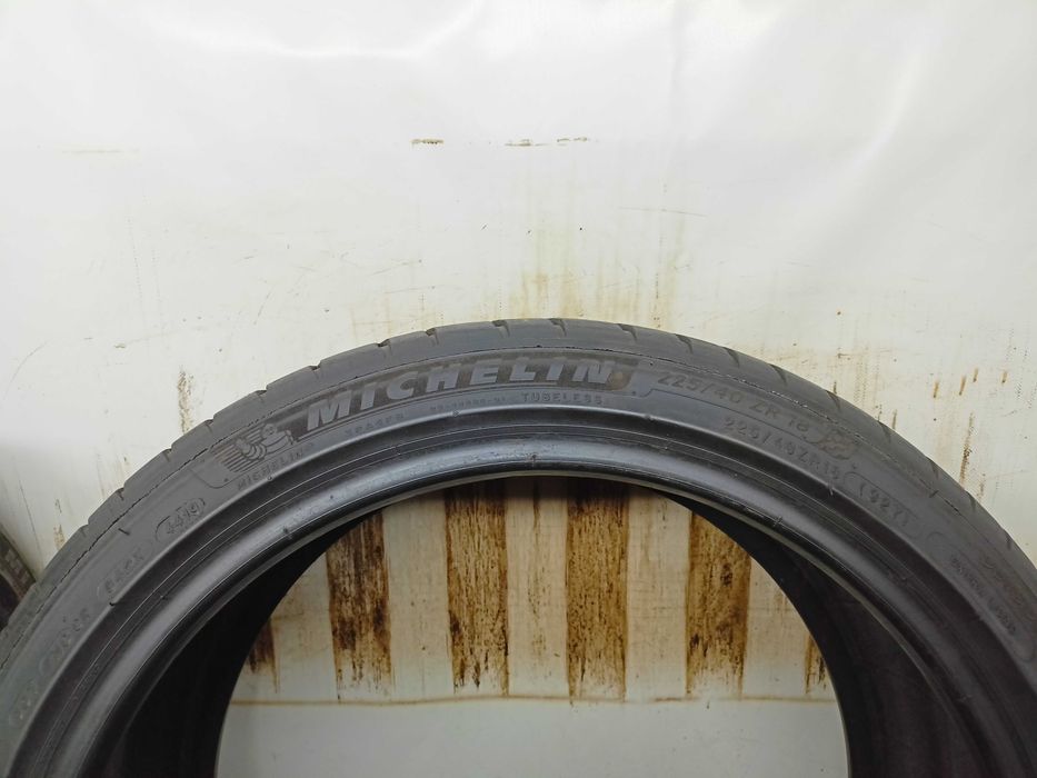 Michelin Pilot Sport 4 225/40/18 2019r. 92Y 2x5,6mm (4367)