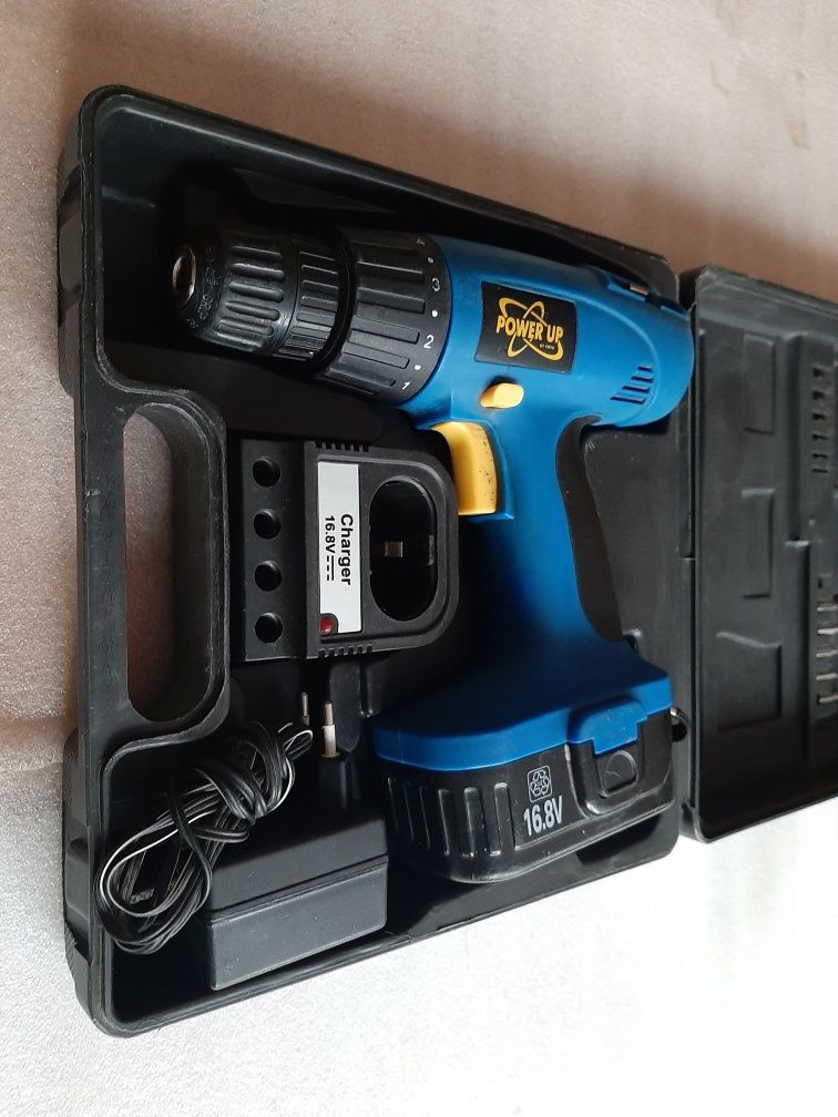 Wkrętarka Power UP Mocna 16,8V komplet.
