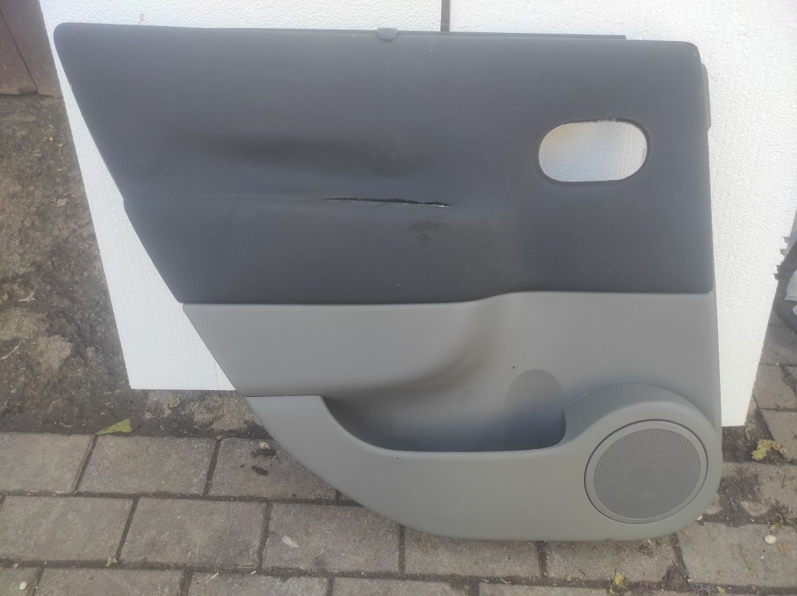 Карта дверей ліва внутрішня Renault Scenic-2 Megan-2