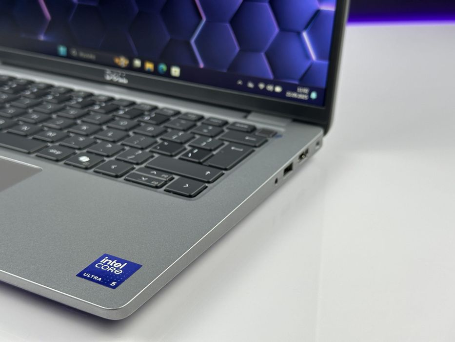 Laptop DELL Latitude 5450 | Ultra 5 125U / FHD / 16GB / 256GB