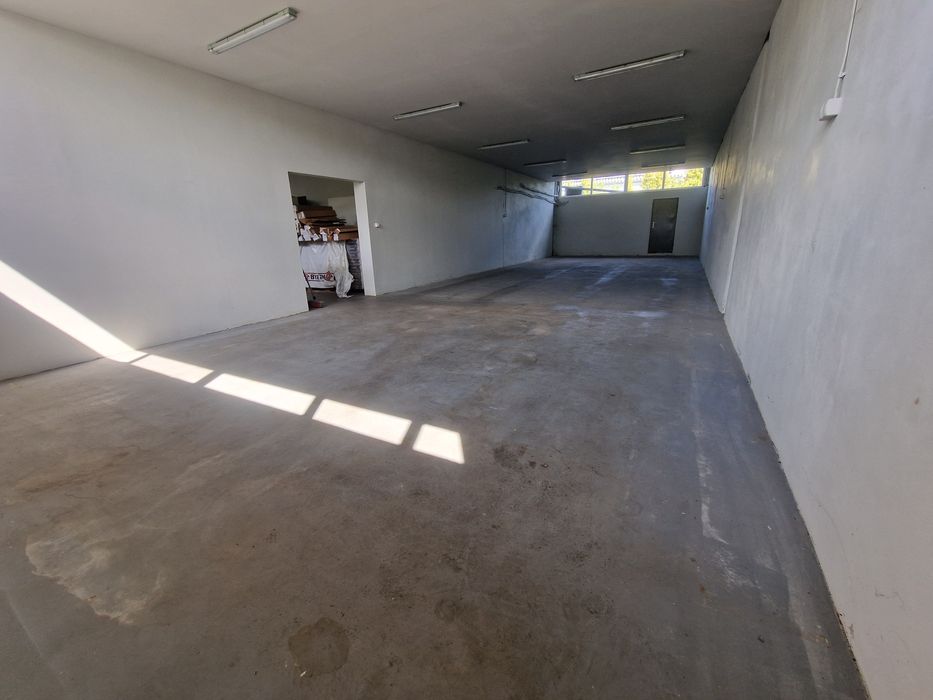 Hala produkcyjna uslugowa warsztat magazyn z biurem 200m2