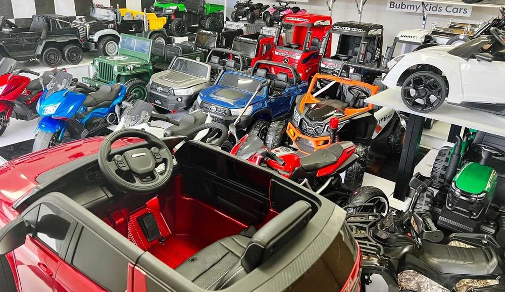SHOWROOM AUTO SAMOCHÓD Akumulator Elektryczny Motor QUAD BUGGY Traktor