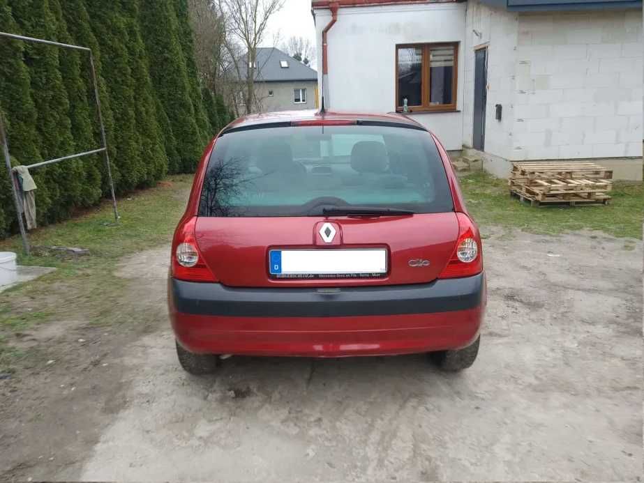 Renault Clio 1.2 135tys km  2003R 5d