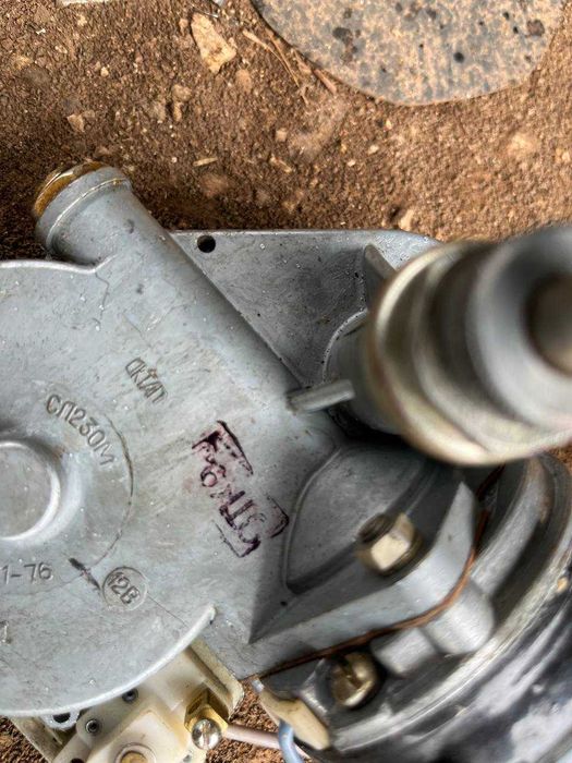 Привід склоочисника Т-16/25/40, МТЗ, ЮМЗ СЛ-230М