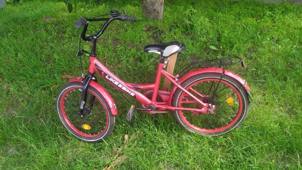 Детский велосипед на 4-7 лет