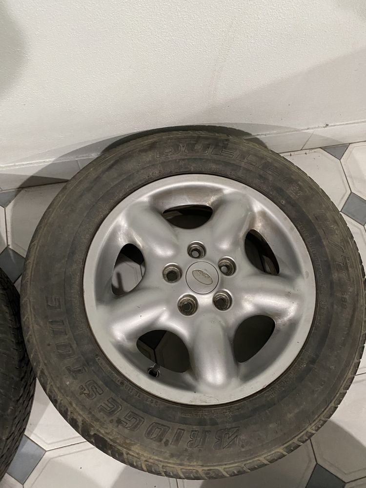 Jantes Especiais 5 Land Rover Impecáveis e 5 Pneus 215/65R16