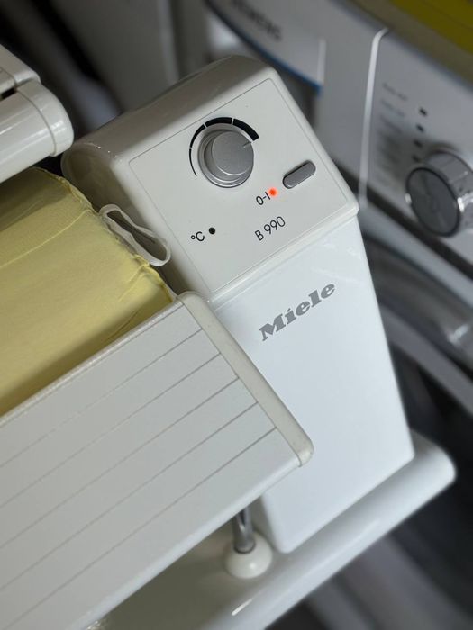 Прасувальна система Miele B 990