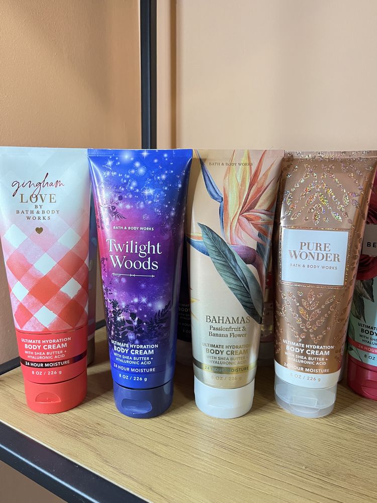 Крем для тіла Bath and body works в асортимені