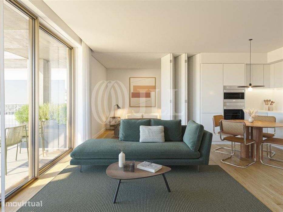 Apartamento T0 no Fernão Magalhães 127 no Bonfim, Porto