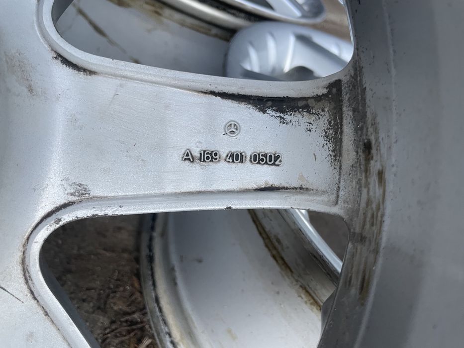 Легкосплавные титановые литые диски 5-112-R17 Mersedes.