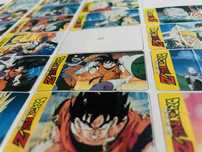 Album Dragon Ball fleer. Większość zapełniony.