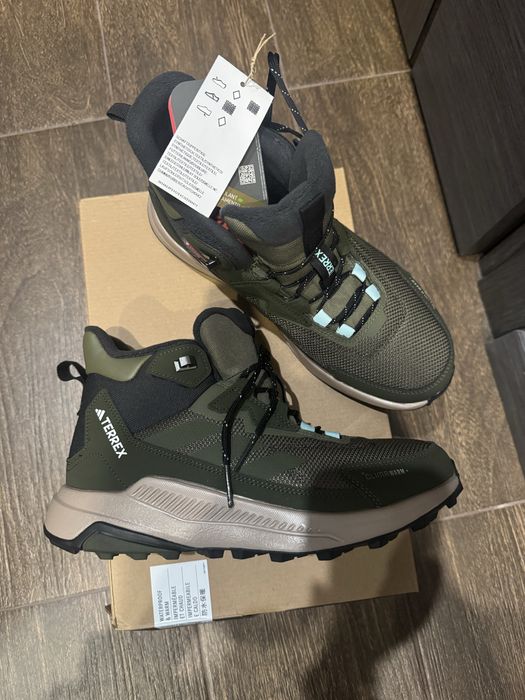 Кросівки adidas terrex